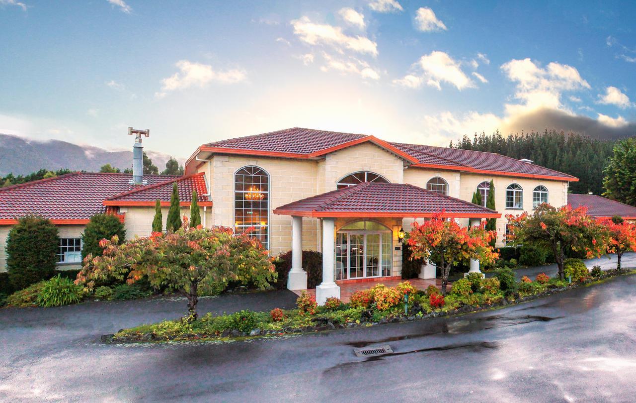 Aston Norwood Chalets Upper Hutt Exteriör bild